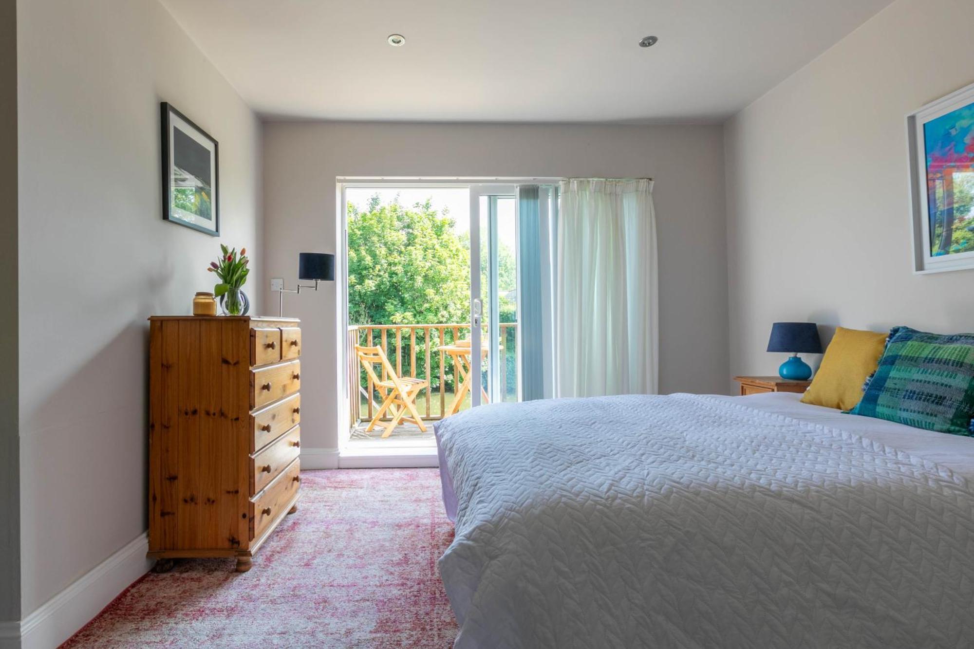 Villa Riverside Escape Iden Rye Extérieur photo